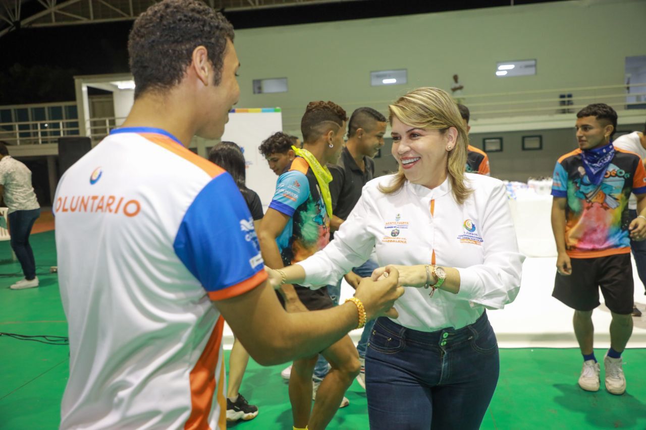 Alcaldesa y Gobernador dieron la bienvenida a los 350 voluntarios que harán parte de los primeros Juegos Centroamericanos y del Caribe de Mar y Playa