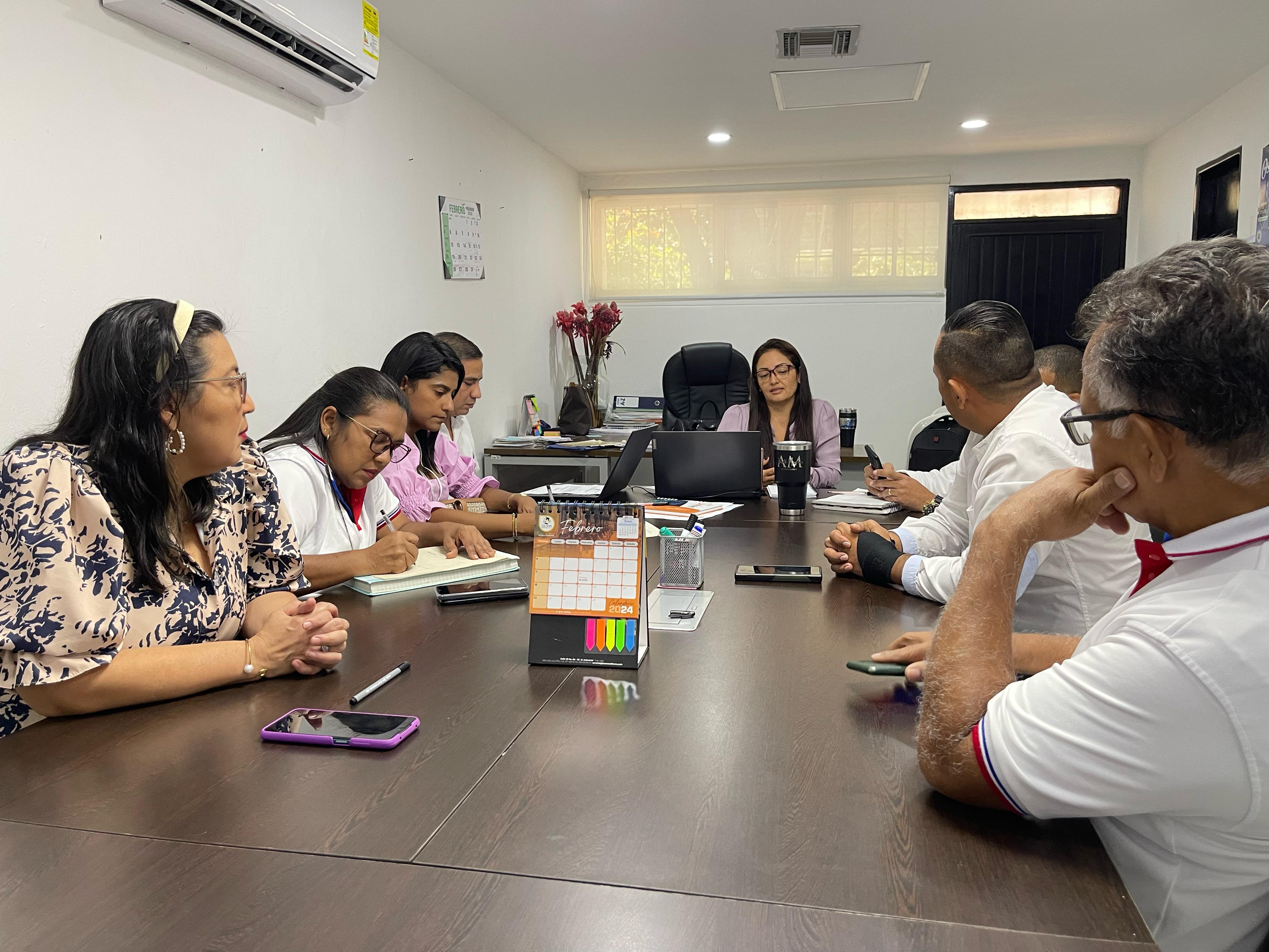 Secretaría de Educación Distrital establece acuerdos con sindicatos para trabajar por el sector
