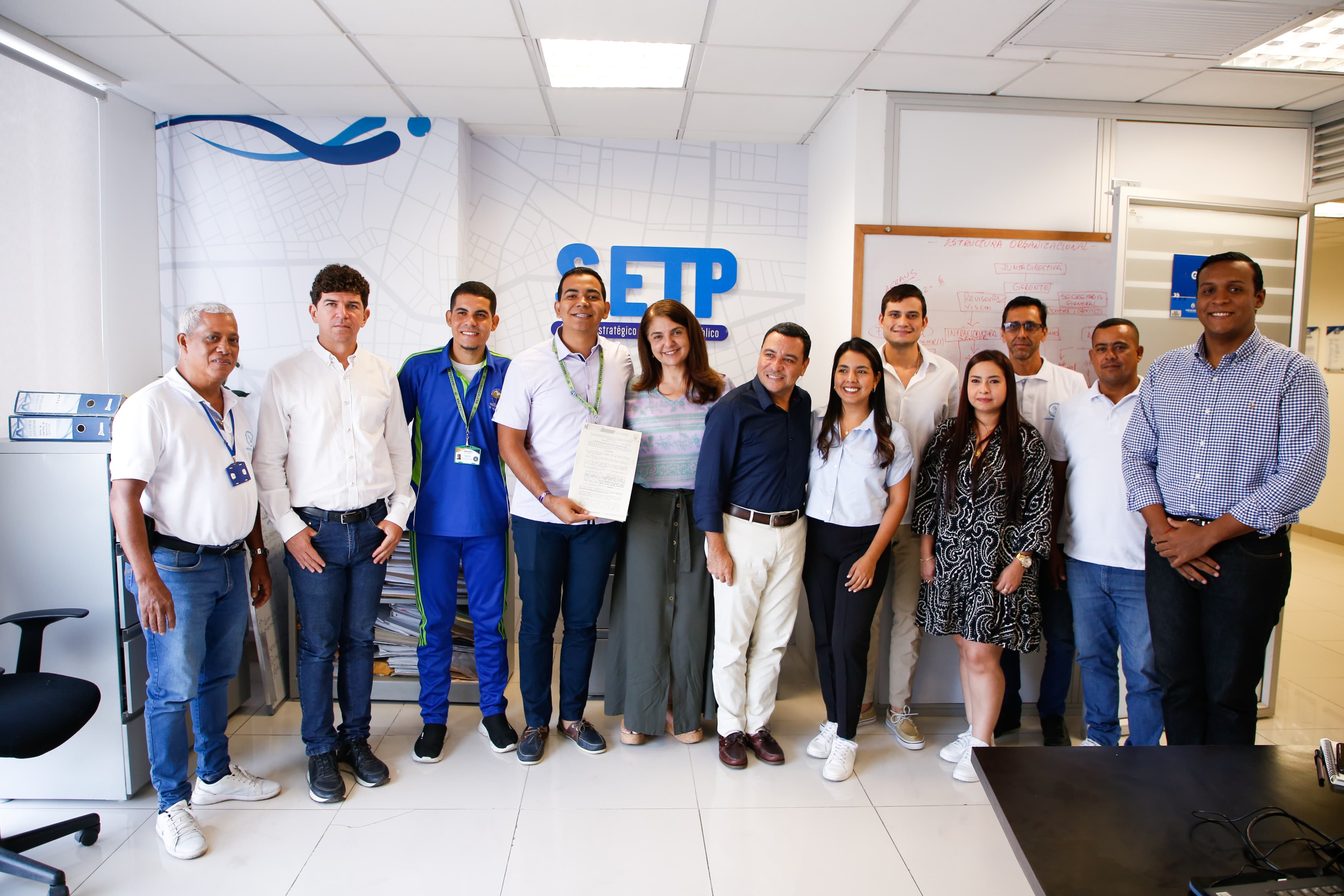 Alcaldía_anuncia_ampliación_de_ruta_universitaria_un_compromiso_conjunto_para_un_transporte_público_seguro