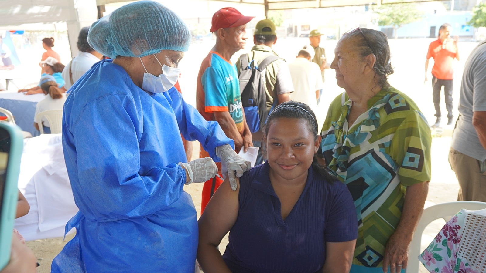 Exitosa_Jornada_de_Salud_en_la_Cancha_de_Nacho_Vives:_Declaraciones_del_Secretario_de_Salud,_Jorge_Lastra Exitosa_Jornada_de_Salud_en_la_Cancha_de_Nacho_Vives:_Declaraciones_del_Secretario_de_Salud,_Jorge_Lastra