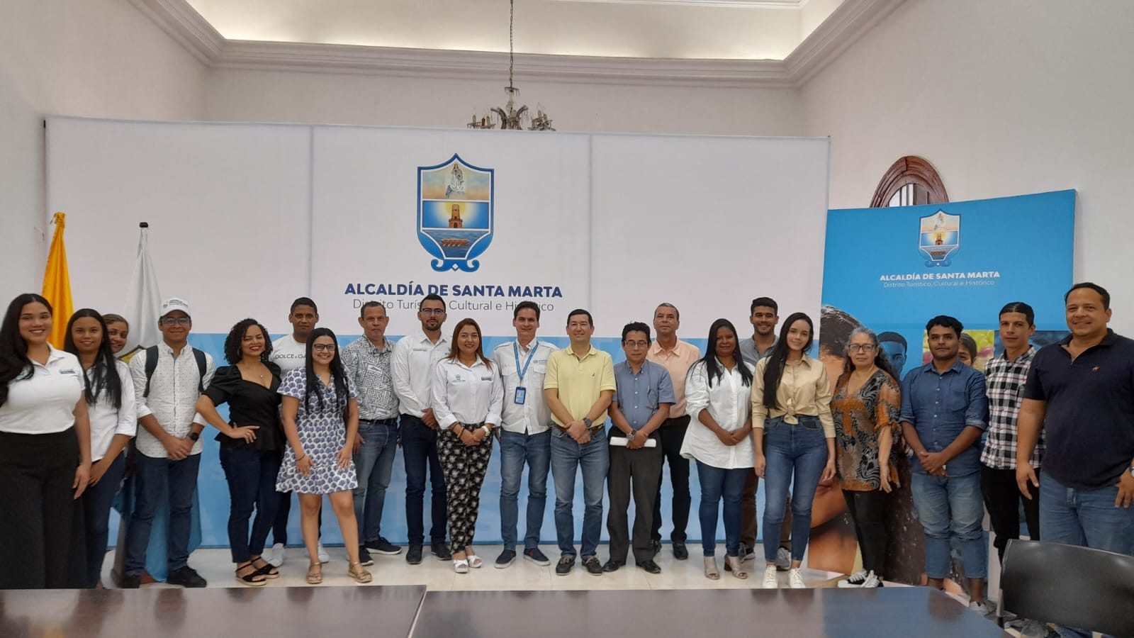 En mesa interinstitucional se establecieron compromisos para titulación de predios en la zona rural de Santa Marta
