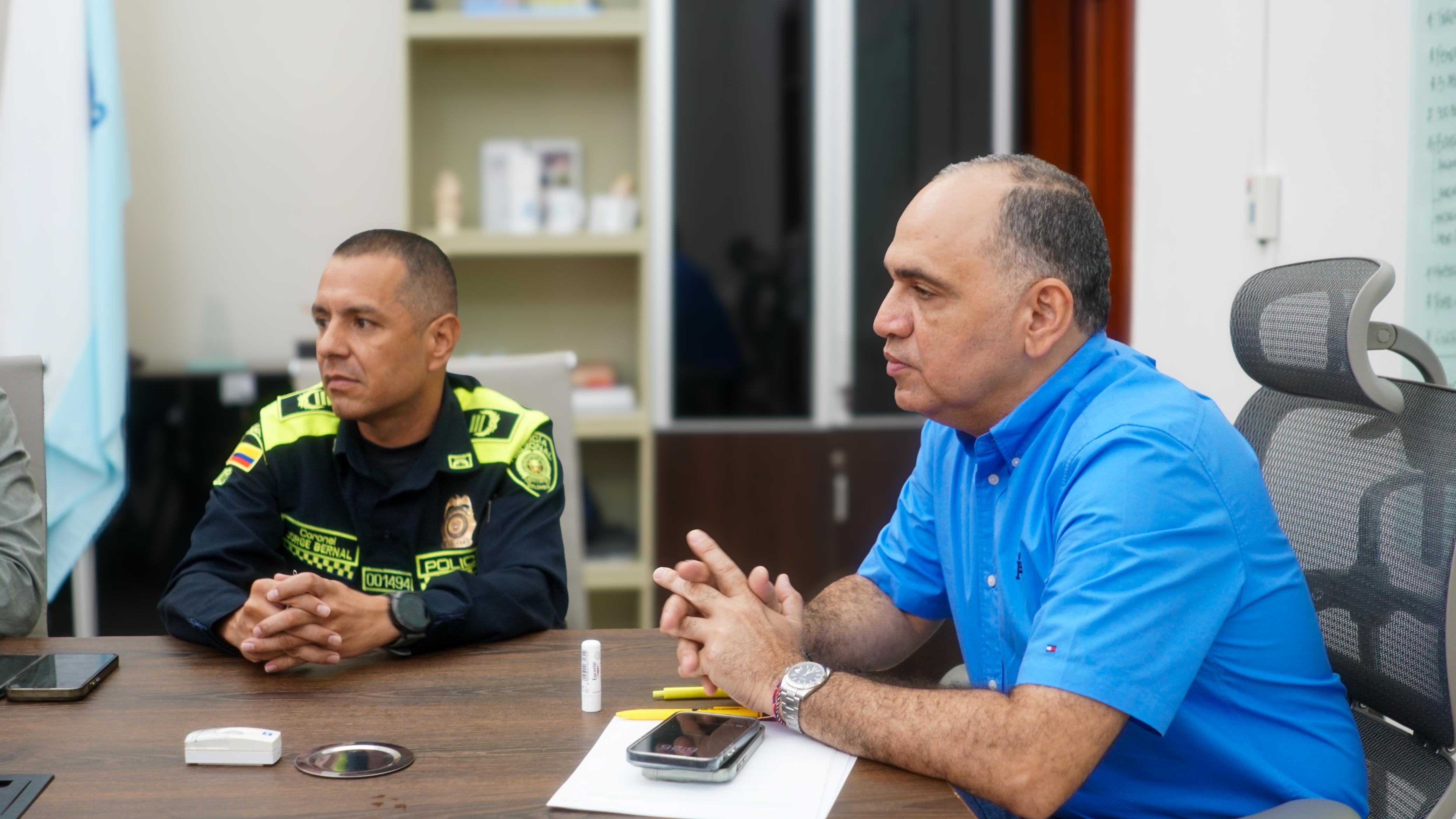 Alcaldía ofrece 50 millones de pesos a quien de información de los asesinos de Normando Díaz
