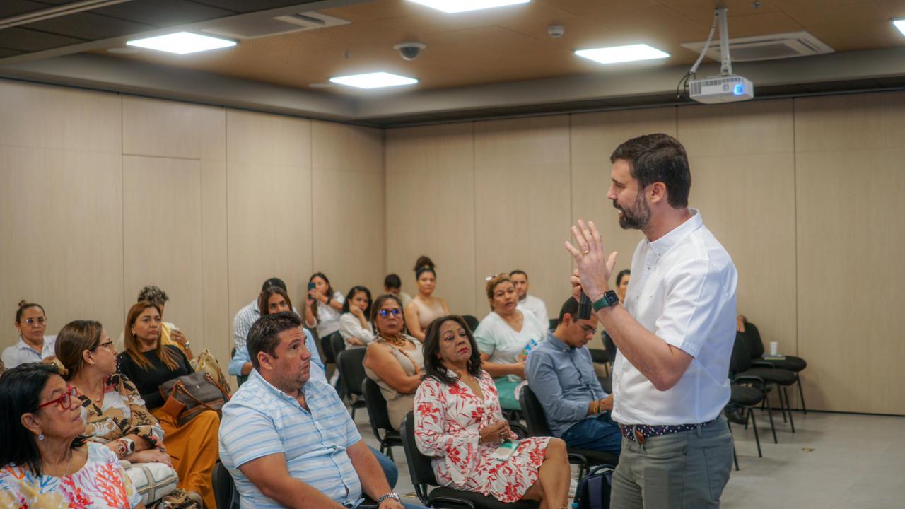 Superintendencia de Economía Solidaria se compromete a adelantar acciones en el distrito