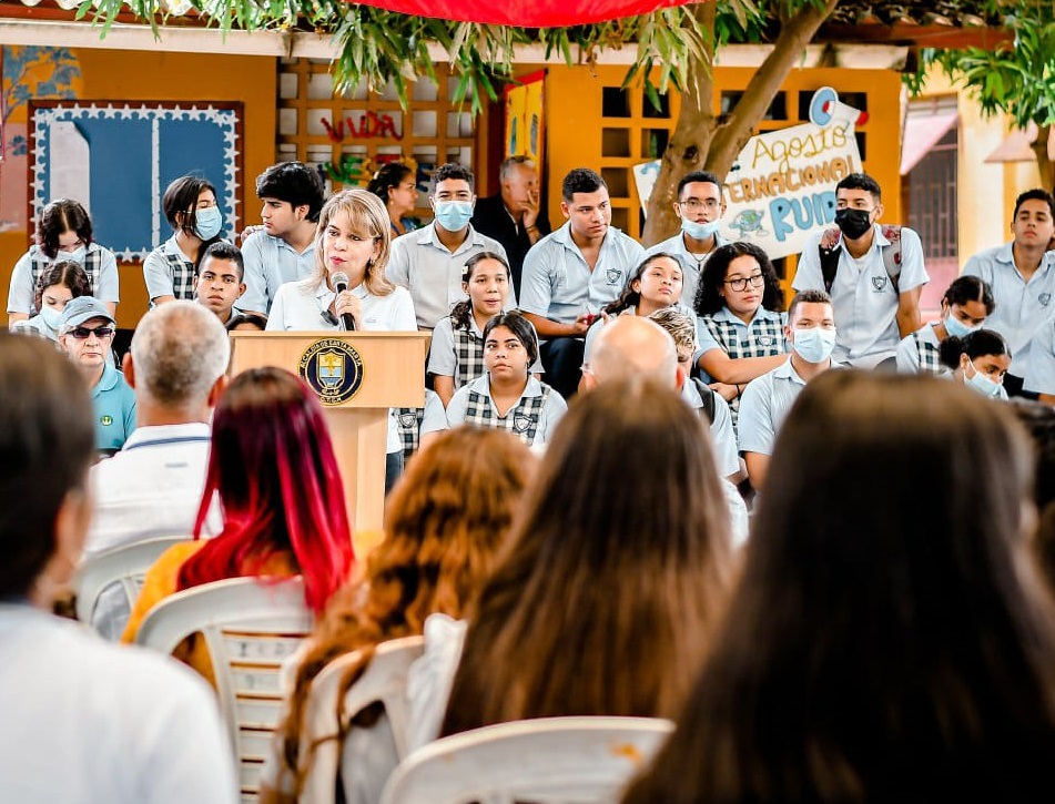 En el 2023 los jóvenes podrán acceder a los programas gratuitos de la Universidad Politécnica Distrital