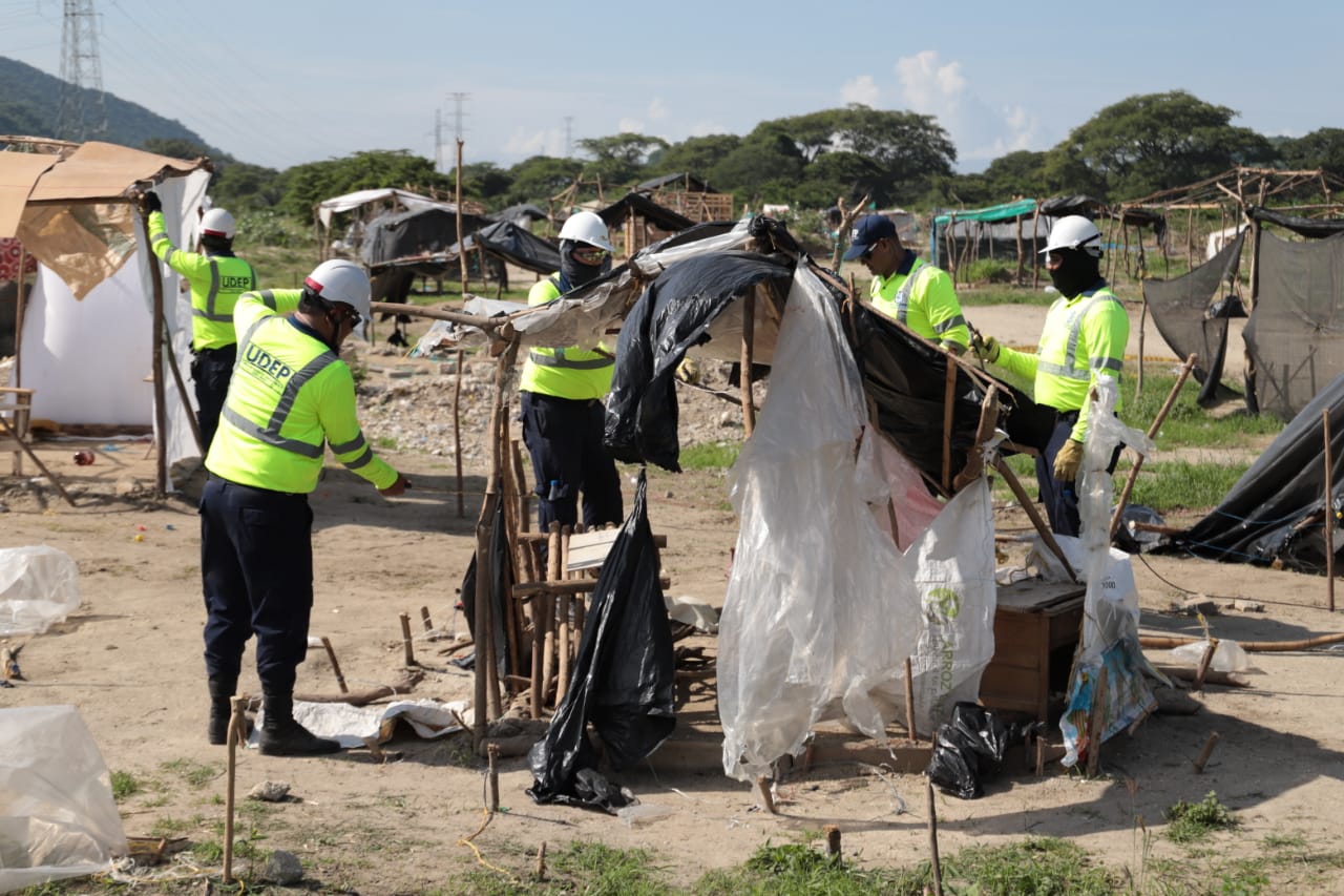 Alcaldía del Cambio recupera  espacio público en el sector Bureche