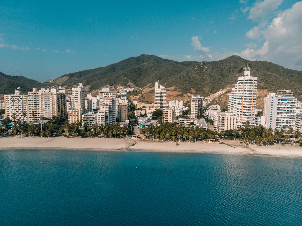 Santa Marta dentro de las 10 ciudades con menos desempleo del país