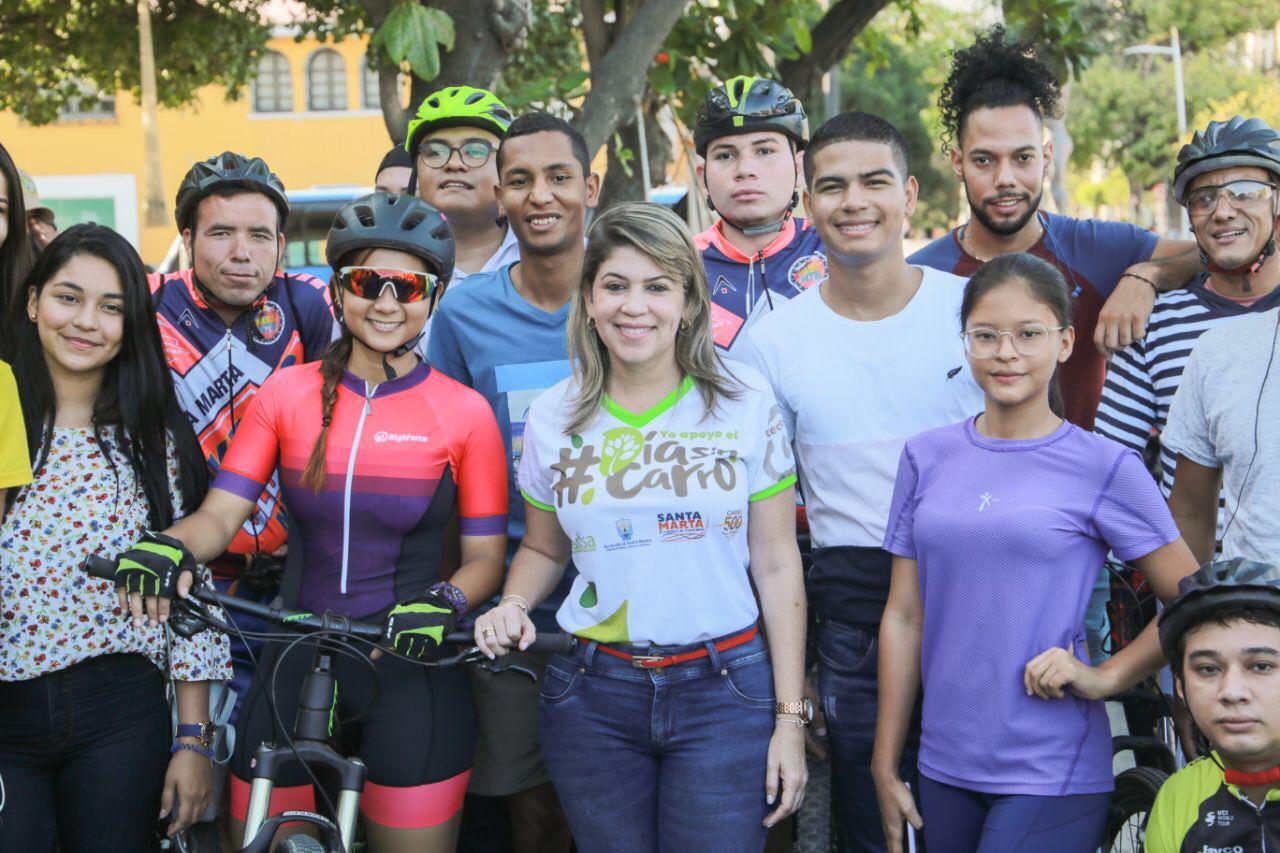 Santa Marta se movilizó masivamente en bus, bicicleta y hasta en patines en exitoso Día sin Carro