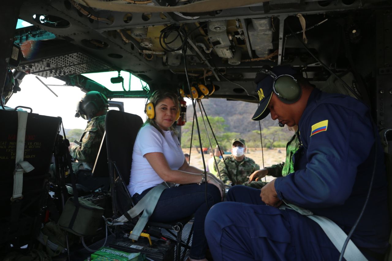 La Alcaldía Distrital y el Ejército vigilan desde el aire el cumplimiento de cuarentena en Santa Marta
