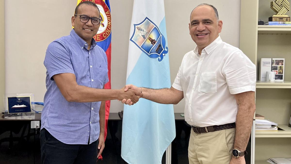 Alcalde Carlos Pinedo Cuello Posesionó a los alcaldes de las tres localidades del distrito