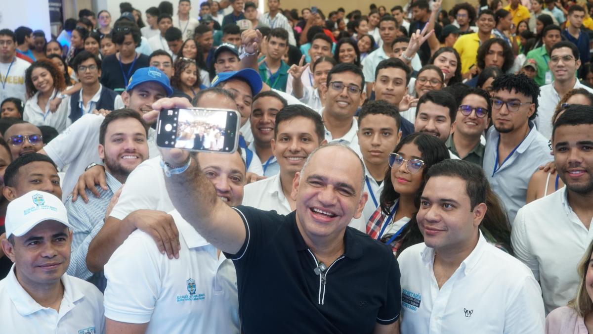 ¡Histórico! 783 jóvenes rompen récord de asistencia en la Asamblea Distrital de Juventudes de Santa Marta