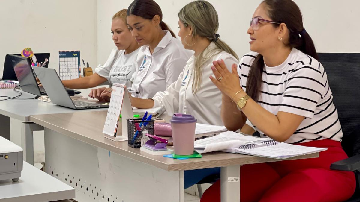 Alcaldía de Santa Marta refuerza el PAE en el Primer Comité de Planeación Territorial   La ampliación de cobertura es uno de los principales objetivos de esta administración, razón por la cual se adelanta una gestión directa en el Ministerio de Educación 