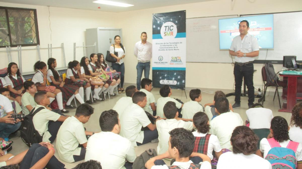 Dirección TIC sensibiliza a niños, niñas y jóvenes sobre el uso adecuado de las redes sociales