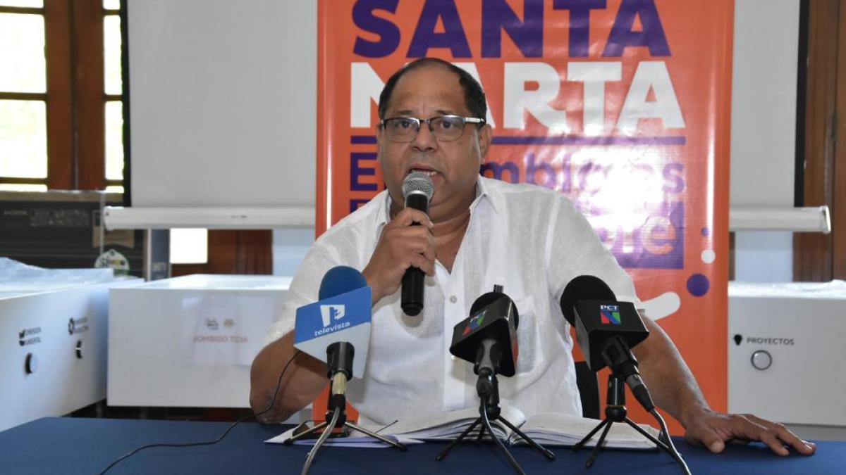 El secretario de Salud descartó los dos supuestos casos presentados en la ciudad y entregó un parte de tranquilidad a los samarios