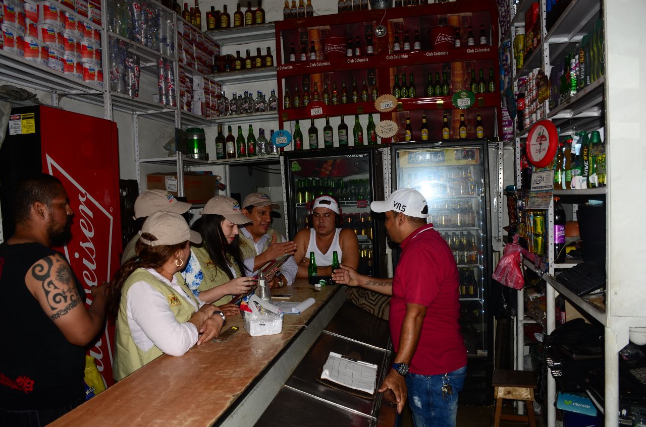 Distrito visitó 30 establecimientos de comercio en el Centro Histórico